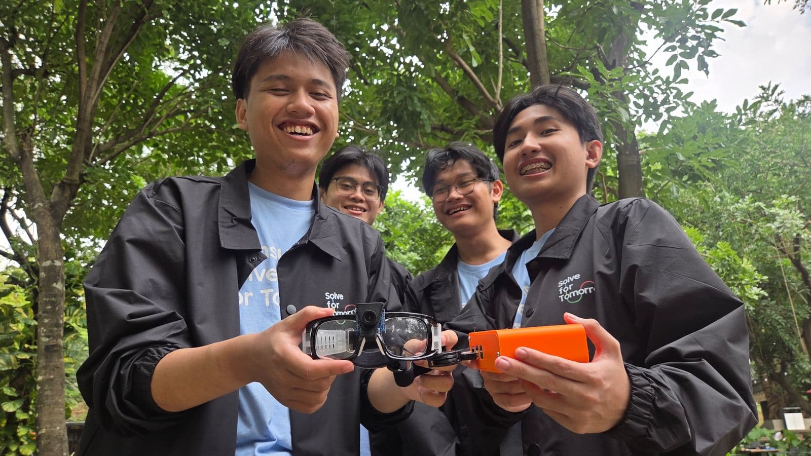 The team showing RunSight